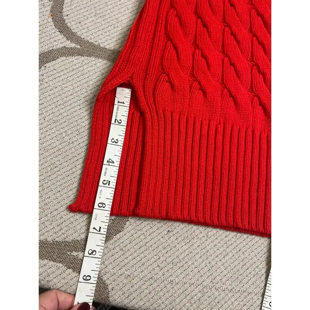 J. Crew Cotton blend cableknit side-slit crewneck sweater, style:Bm401, size s/m